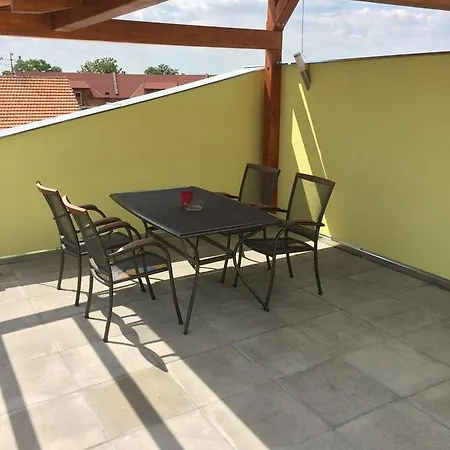 Villa Marcus - Rodinny Relax 200 M Od Penzionu Kometa, U Jezera S Grilem A Sdilenou Kuchyni Pasohlávky Exterior photo