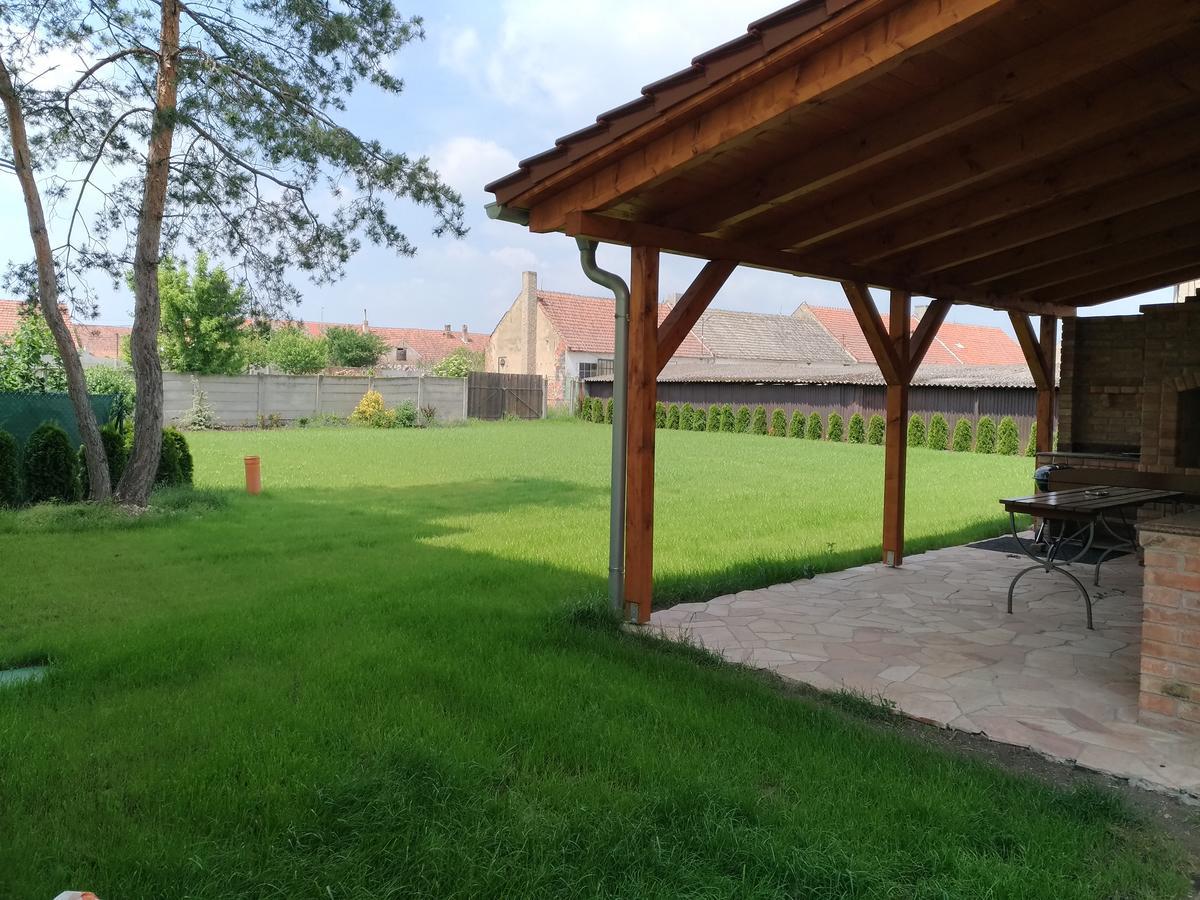 Гостевой дом Marcus - Rodinny Relax 200 M Od Penzionu Kometa, U Jezera S Grilem A Sdilenou Kuchyni *